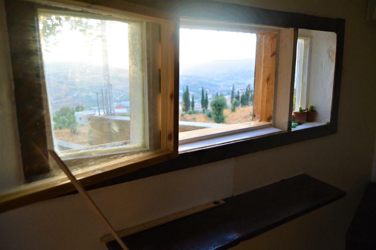 Our Villa'S Private Apartments - Hq Budget Stay - Wonderful Horizon View Of Jerash Jarash Exterior foto